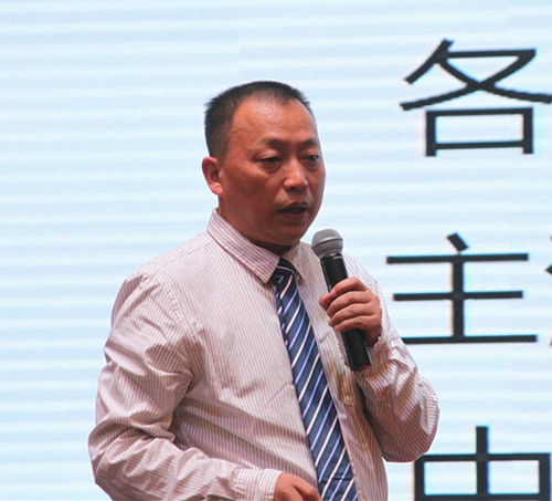 圖1.5-中國陶瓷家居網(wǎng)總裁李作奇_副本.jpg
